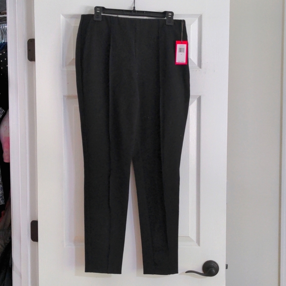NWT Vince Camuto Black Pants, Size 8 - Picture 1 of 8